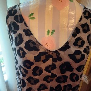 Sleeveless leopard print, size 2X, brand new with tags.